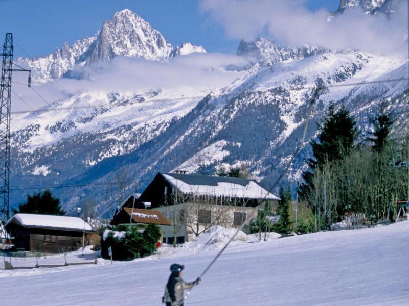 Logement Mansarde Dans Maison Avec Jardin En Bord De Piste, Vue Montagne Les Houches Buitenkant foto